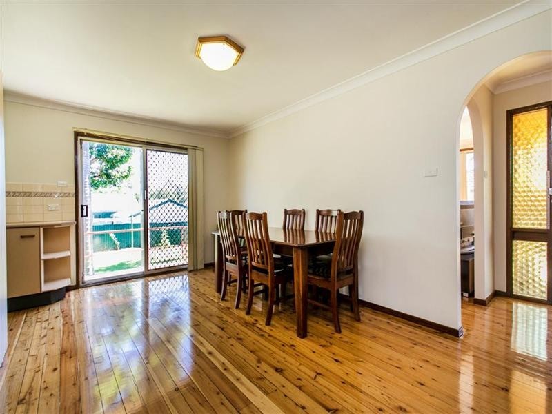 37 Warragamba Crescent, Jamisontown NSW 2750