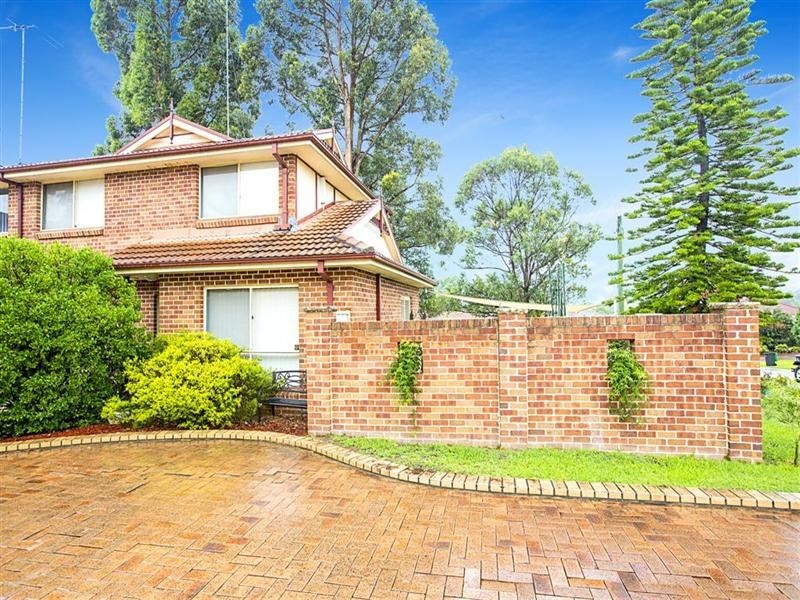 1/44-46 Luttrell Street, Glenmore Park NSW 2745