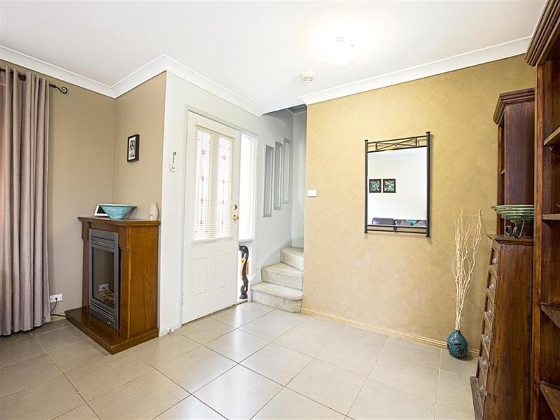 1/44-46 Luttrell Street, Glenmore Park NSW 2745