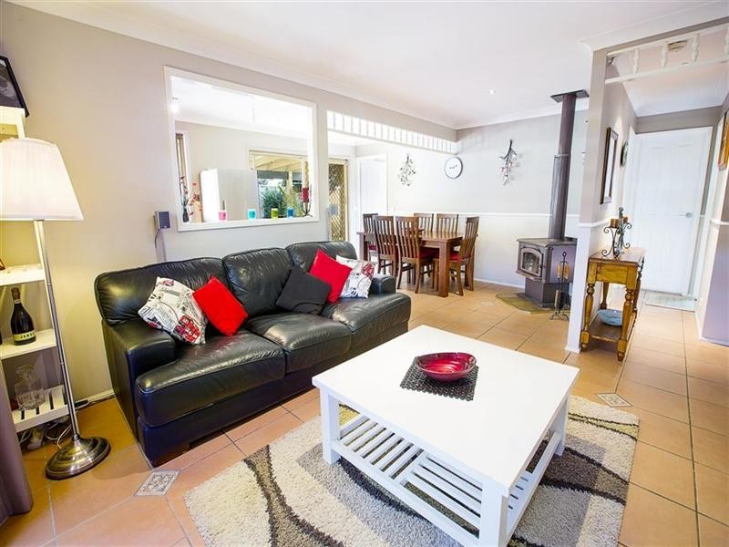 18 Woodi Close, Glenmore Park NSW 2745