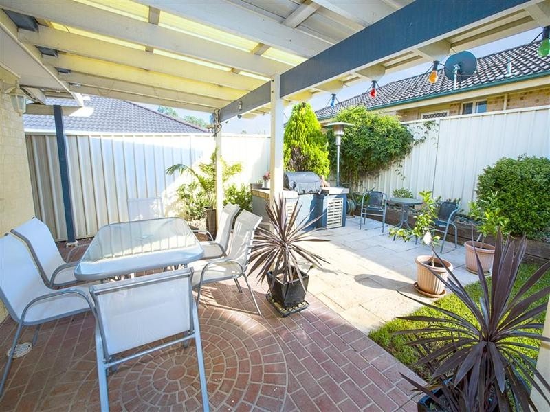 18 Woodi Close, Glenmore Park NSW 2745