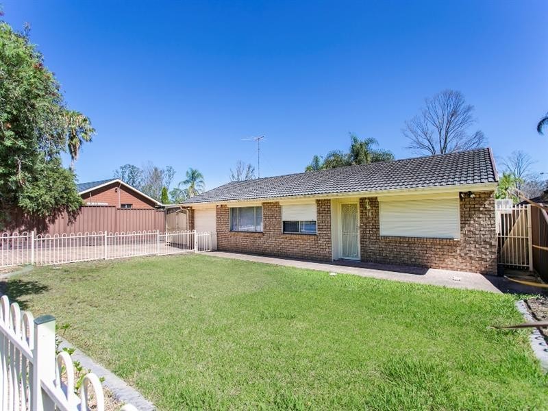 19 Harvest Drive, Werrington Downs NSW 2747