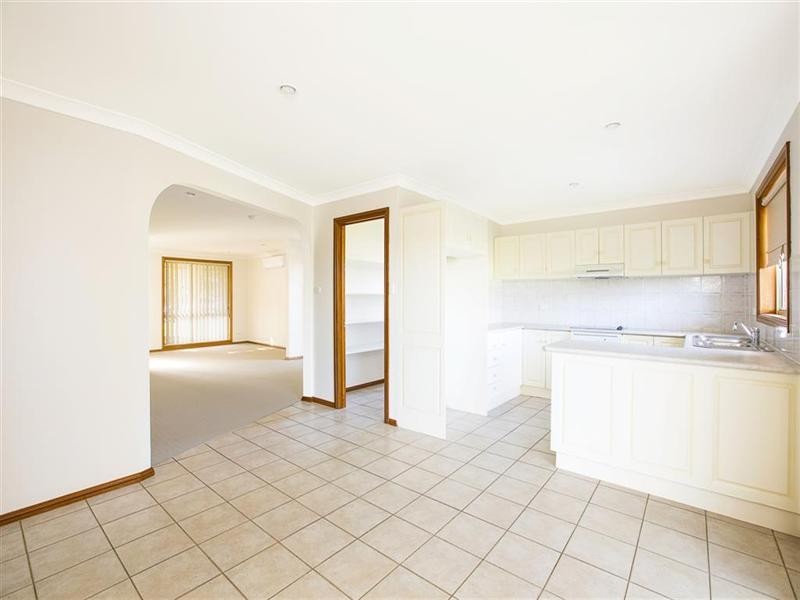 22 Womra Crescent, Glenmore Park NSW 2745