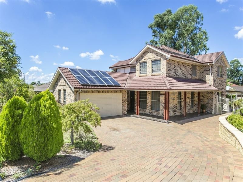 2 Eliza Place, Glenmore Park NSW 2745