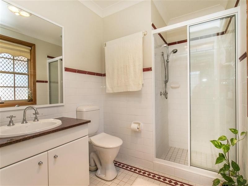 2 Eliza Place, Glenmore Park NSW 2745