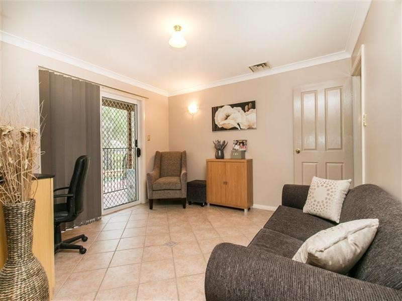 41 Kenilworth Crescent, Cranebrook NSW 2749