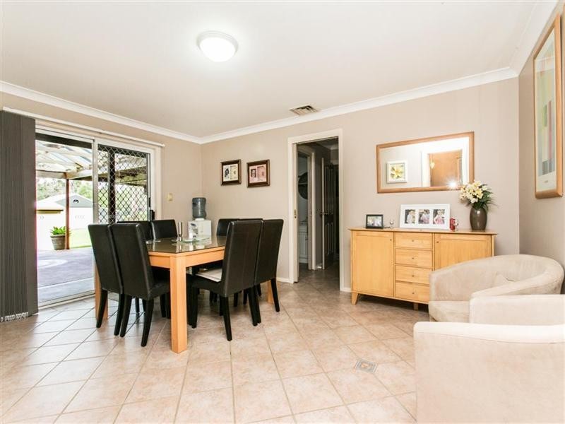 41 Kenilworth Crescent, Cranebrook NSW 2749