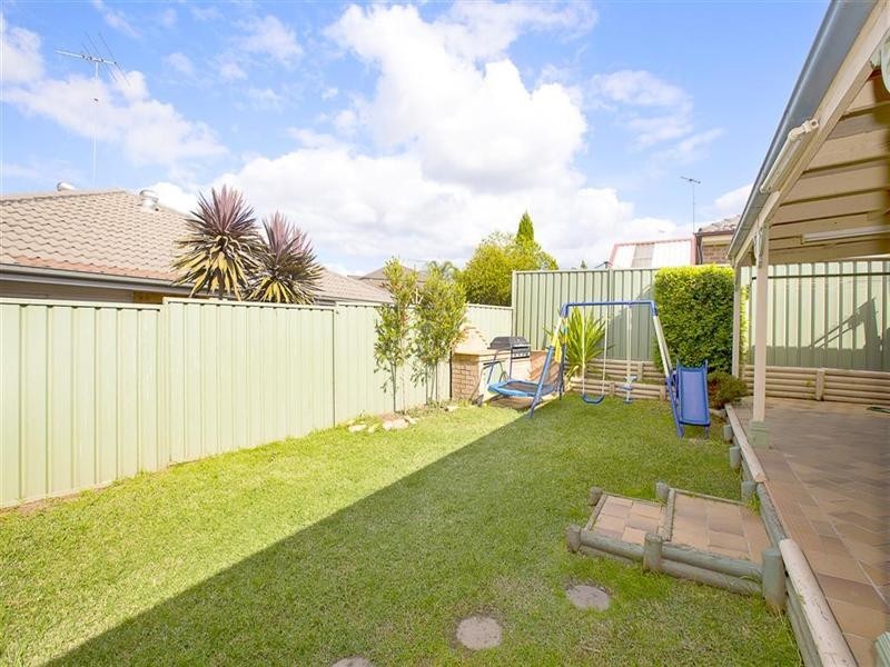 18 Waringa Crescent, Glenmore Park NSW 2745