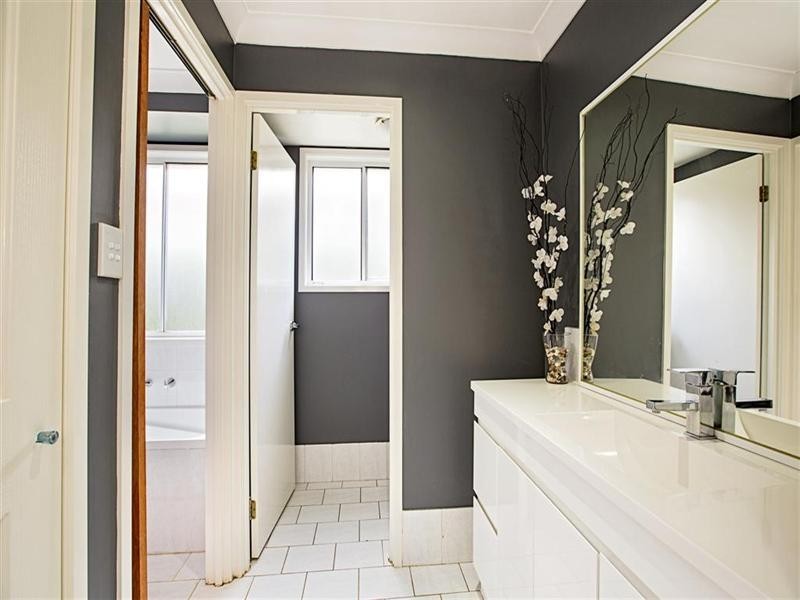 29 Wolara Avenue, Glenmore Park NSW 2745