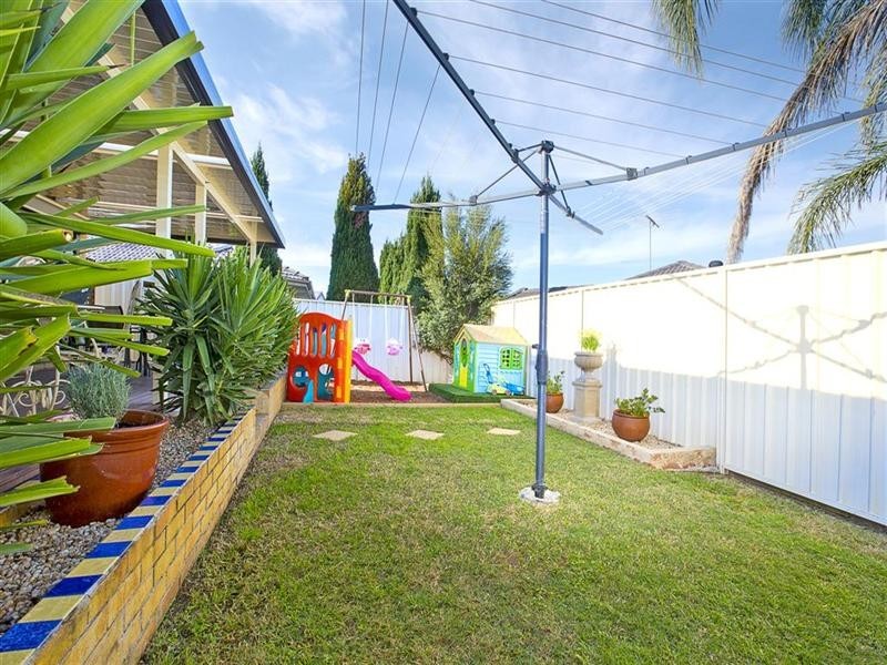 24 Waringa Crescent, Glenmore Park NSW 2745