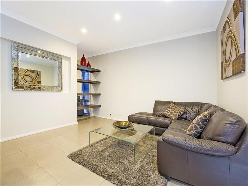 79 Glenmore Ridge Drive, Glenmore Park NSW 2745