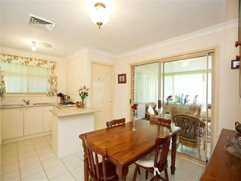 16 Friarbird Crescent, Glenmore Park NSW 2745