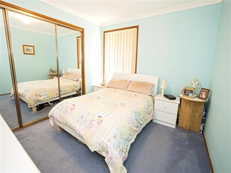 42 Oriole Street, Glenmore Park NSW 2745