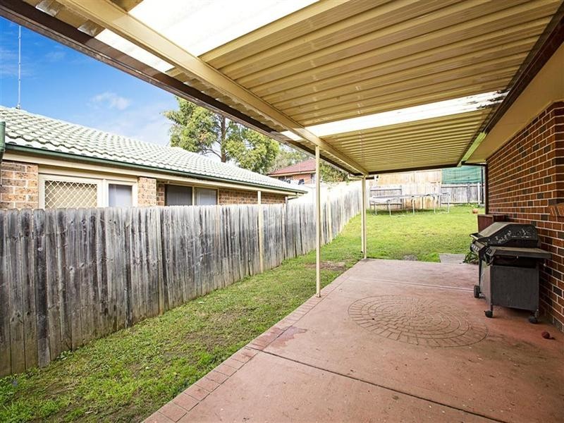 42 Oriole Street, Glenmore Park NSW 2745