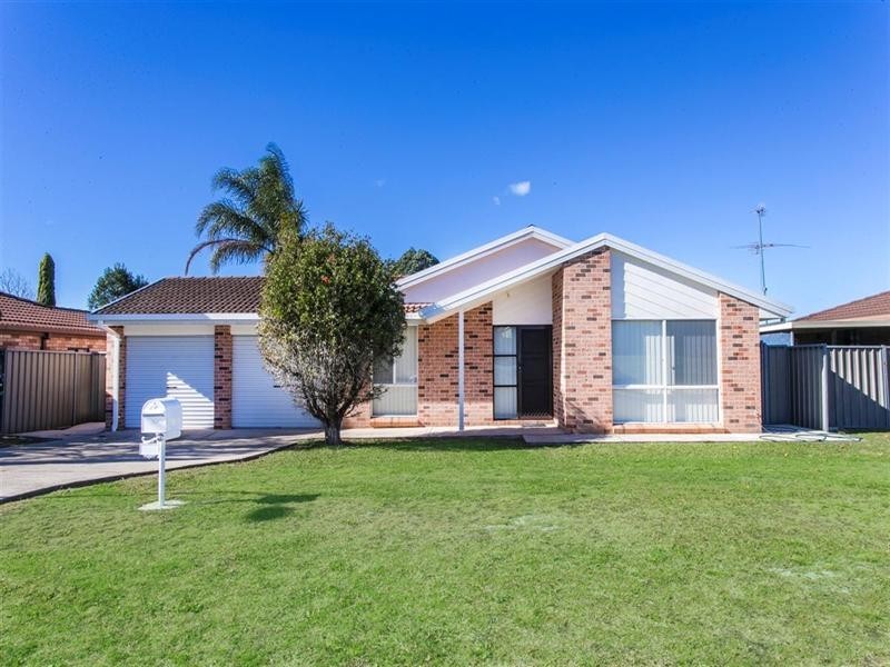 18 Redwood Place, Claremont Meadows NSW 2747