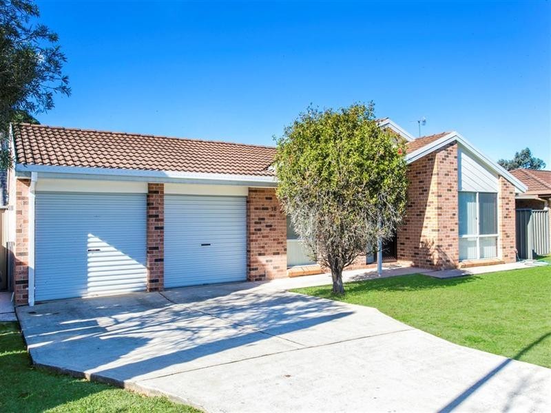 18 Redwood Place, Claremont Meadows NSW 2747