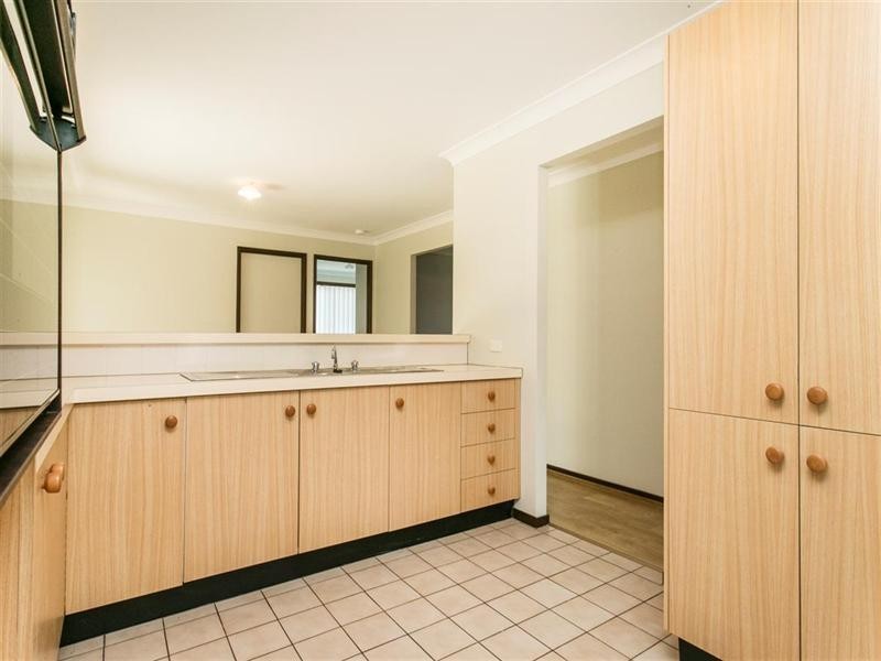 18 Redwood Place, Claremont Meadows NSW 2747