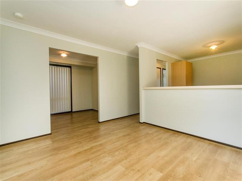 18 Redwood Place, Claremont Meadows NSW 2747