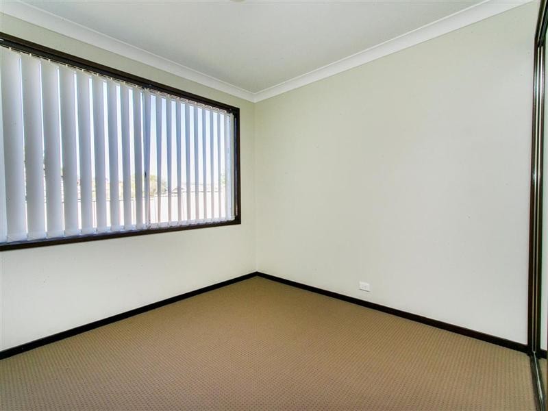 18 Redwood Place, Claremont Meadows NSW 2747