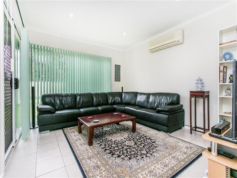 13 Lyn Circuit, Jamisontown NSW 2750