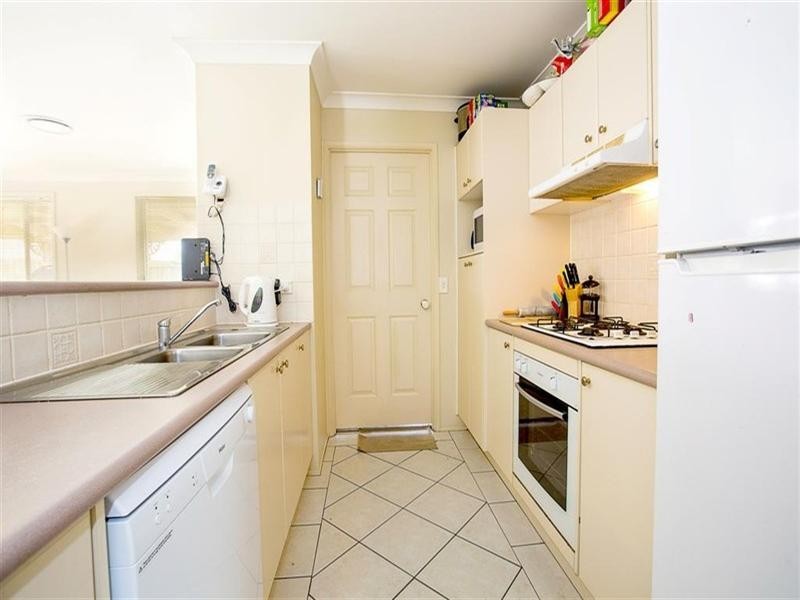 18 Waringa Crescent, Glenmore Park NSW 2745