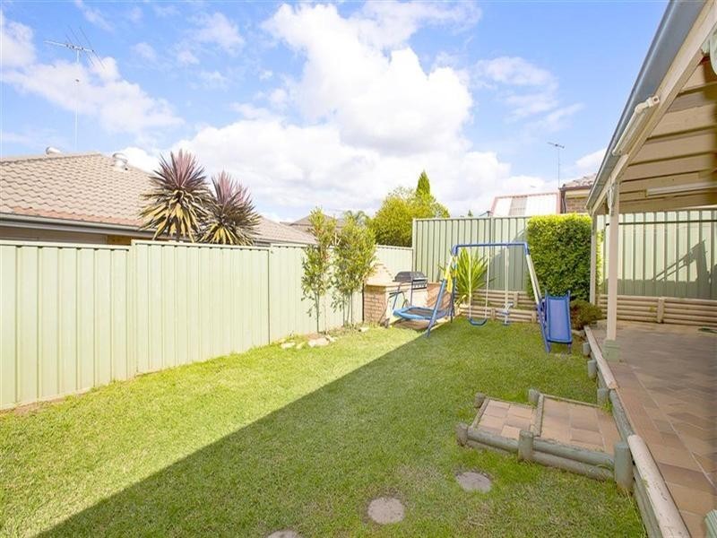 18 Waringa Crescent, Glenmore Park NSW 2745