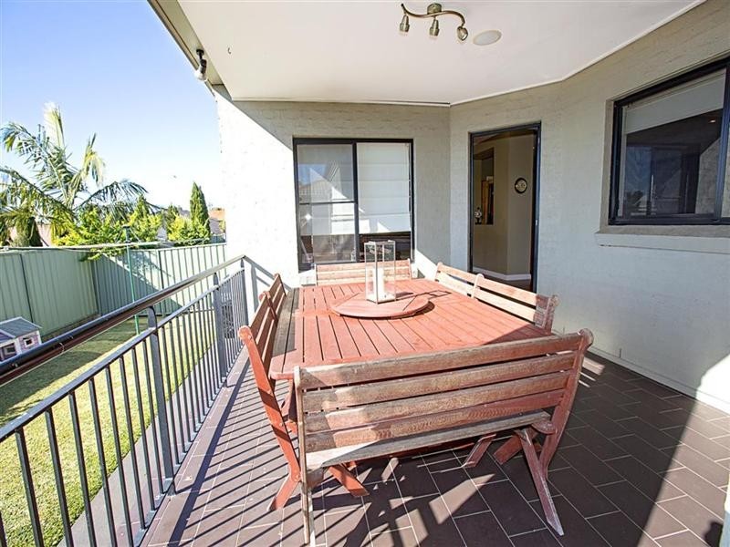 22 Burra Close, Glenmore Park NSW 2745