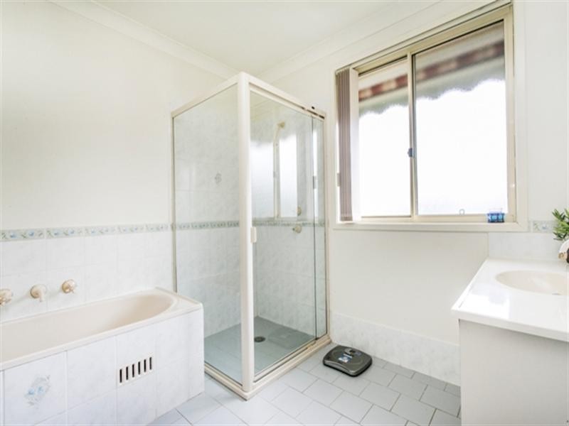 13 Surveyors Creek Road, Glenmore Park NSW 2745