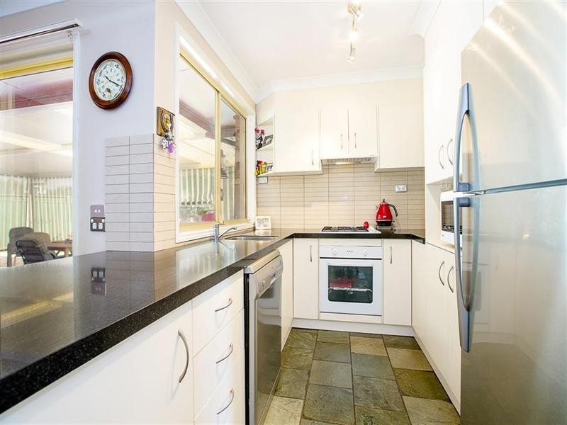 27 Jillak Close, Glenmore Park NSW 2745