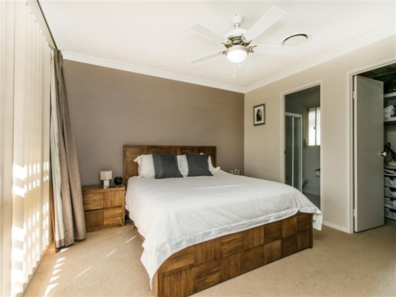 36 Kenneth Slessor Drive, Glenmore Park NSW 2745