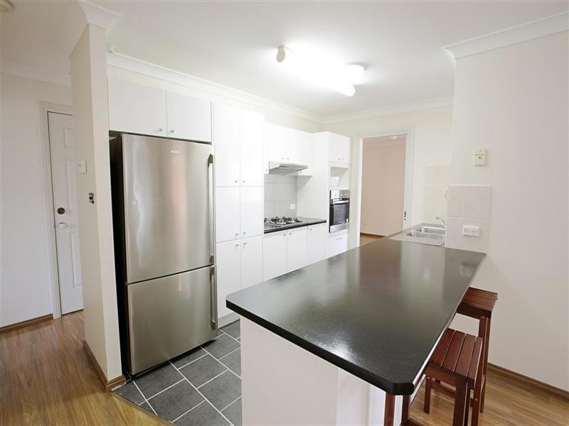 4 Berril Place, Glenmore Park NSW 2745