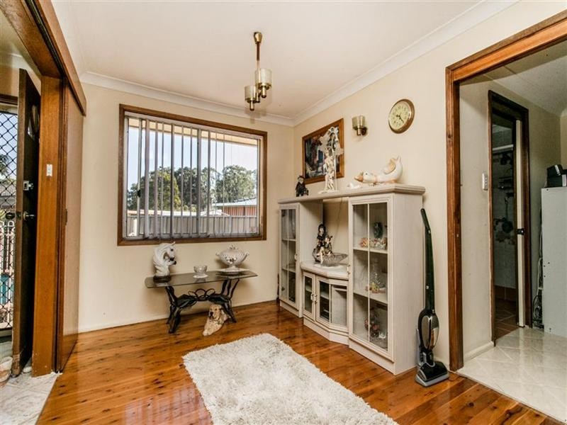 35 Herbert Street, Cambridge Park NSW 2747