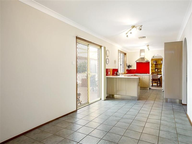 21 Lady Jamison Drive, Glenmore Park NSW 2745
