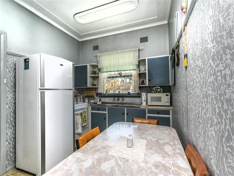 24 Stafford Street, Kingswood NSW 2747