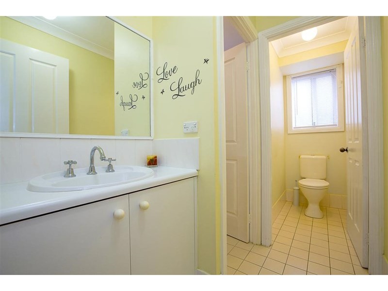 38 Dillwynia Drive, Glenmore Park NSW 2745