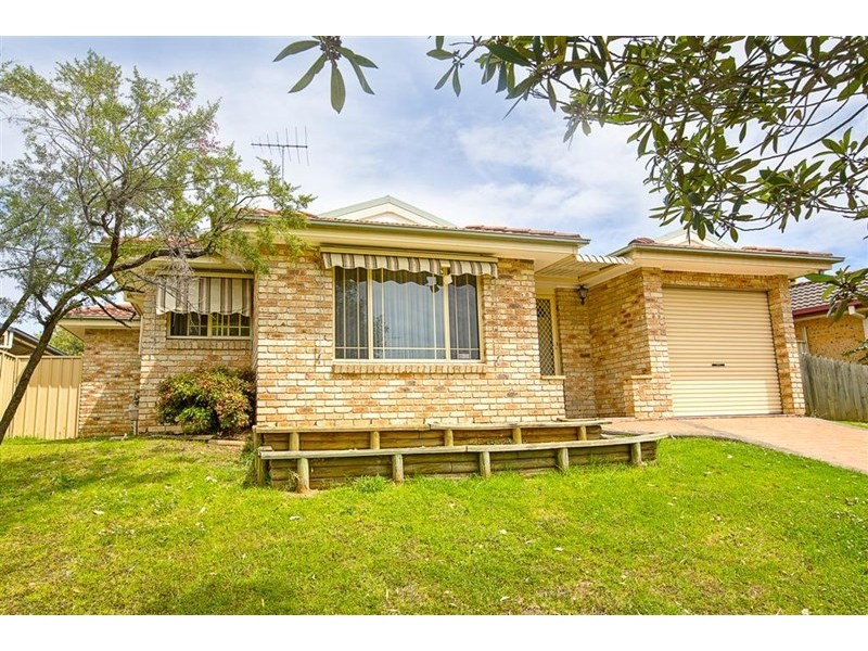 10 Oriole Street, Glenmore Park NSW 2745