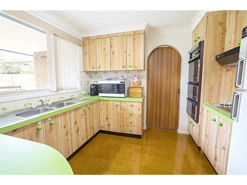 6 Brockamin Drive, South Penrith NSW 2750