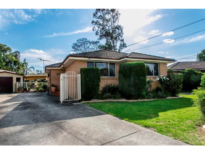 5 Innes Place, Werrington NSW 2747
