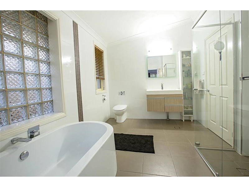 35 Geranium Close, Glenmore Park NSW 2745