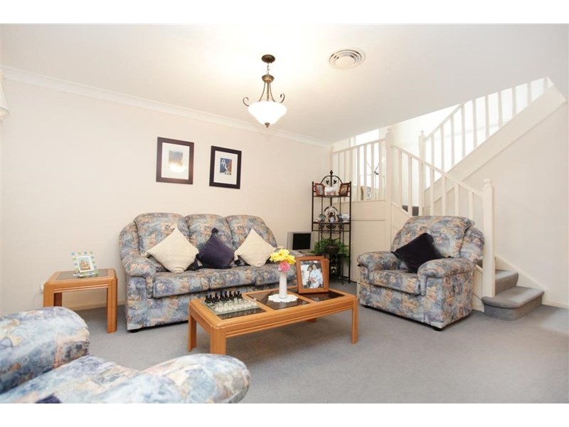 12 Monteray Terrace, Glenmore Park NSW 2745