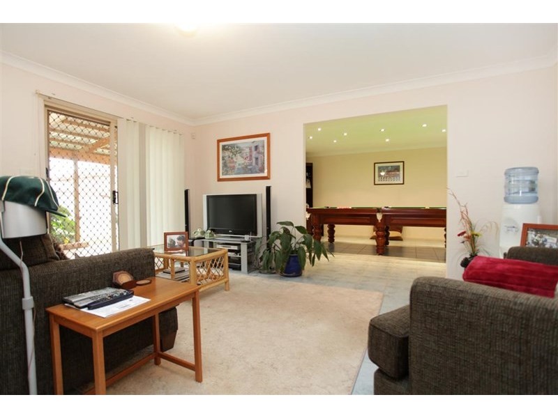 12 Monteray Terrace, Glenmore Park NSW 2745