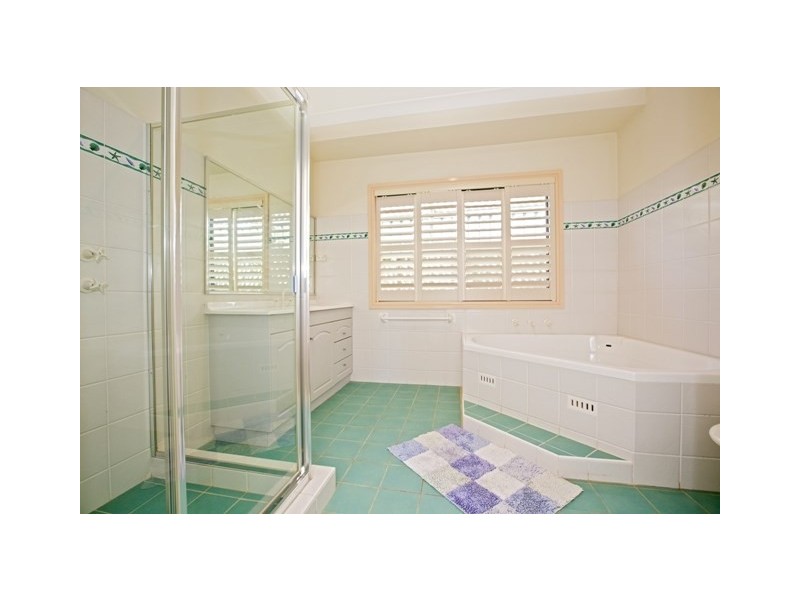 15 Brigadoon Avenue, Glenmore Park NSW 2745