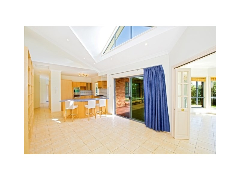 15 Brigadoon Avenue, Glenmore Park NSW 2745