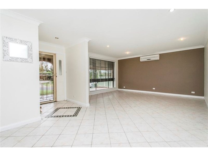 4 Corndew Crescent, Werrington Downs NSW 2747