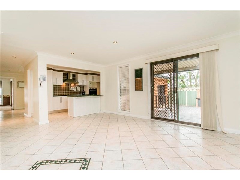 4 Corndew Crescent, Werrington Downs NSW 2747