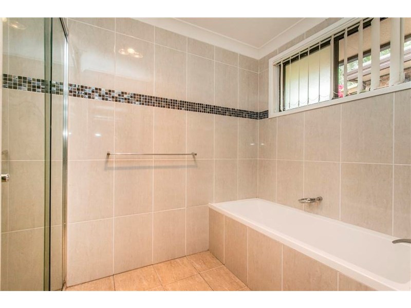 4 Corndew Crescent, Werrington Downs NSW 2747