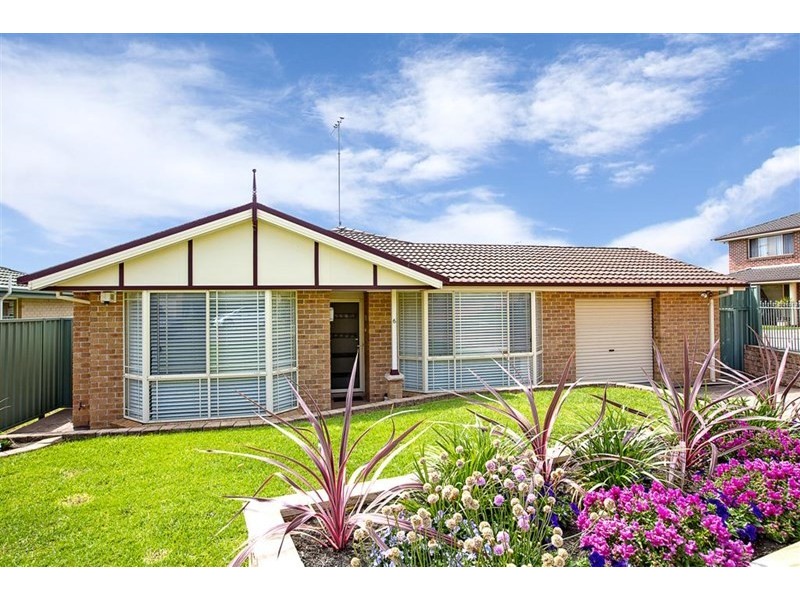 6 Burraga Place, Glenmore Park NSW 2745