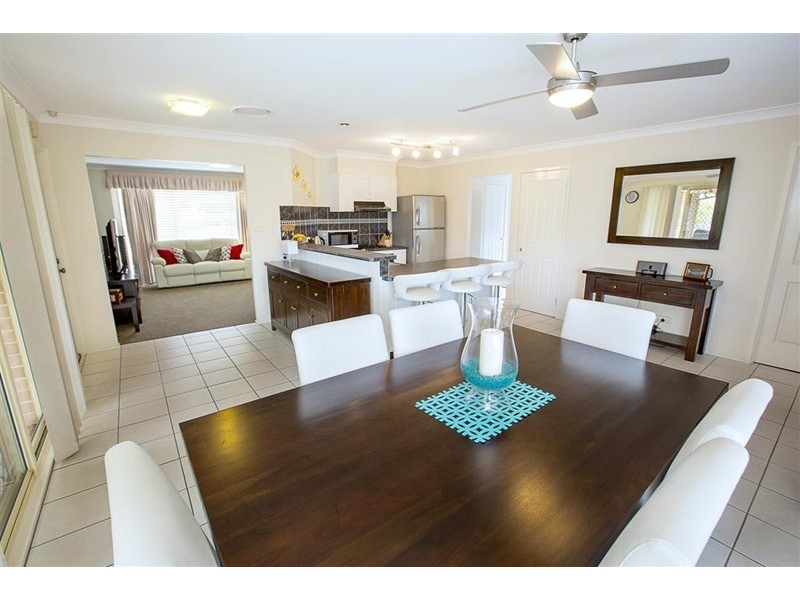 6 Burraga Place, Glenmore Park NSW 2745