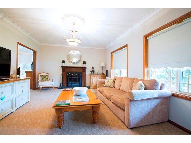 17 Bursaria Crescent, Glenmore Park NSW 2745