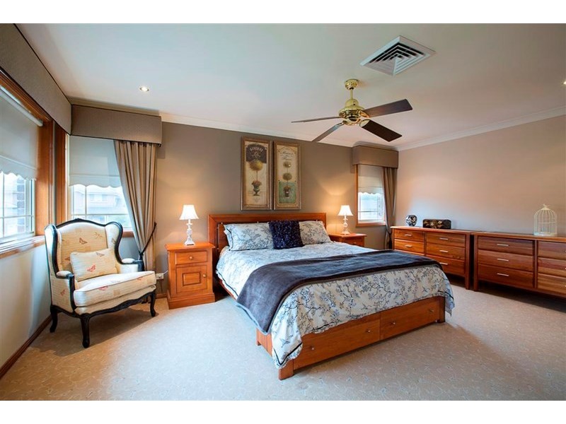 17 Bursaria Crescent, Glenmore Park NSW 2745